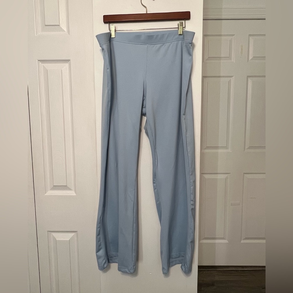 Athletech‎ Women’s Sky Blue Relaxed yoga Pants. Never Worn Size XL